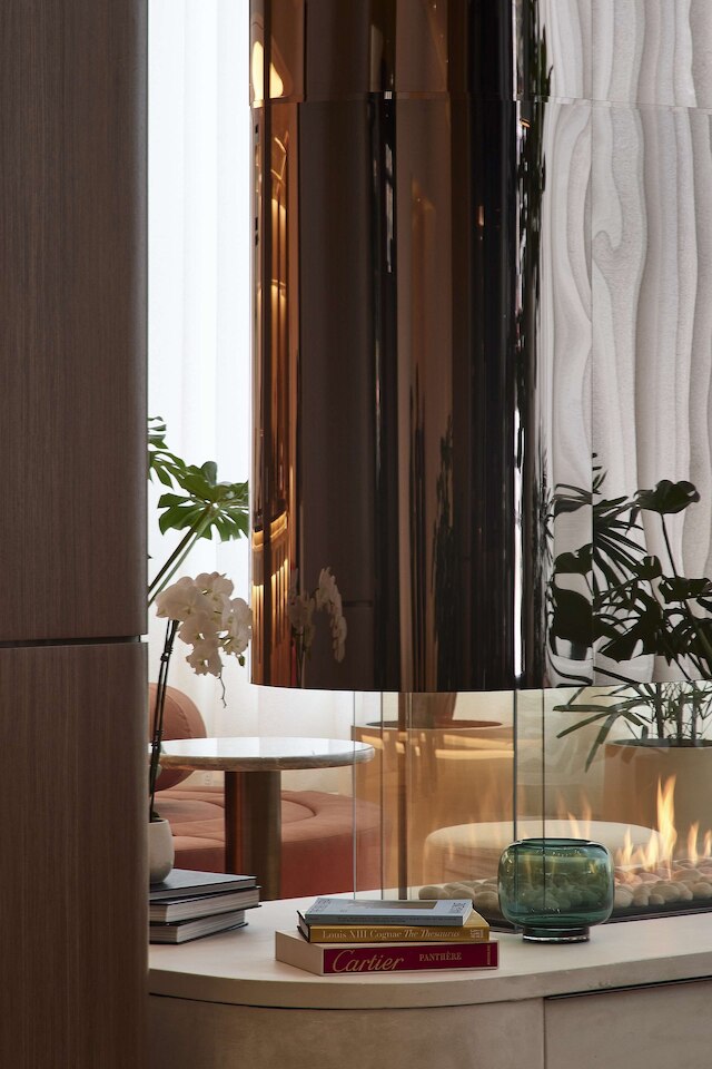 ヴォーグ  ホテル モントリオール ダウンタウン キュリオ コレクション バイ ヒルトン