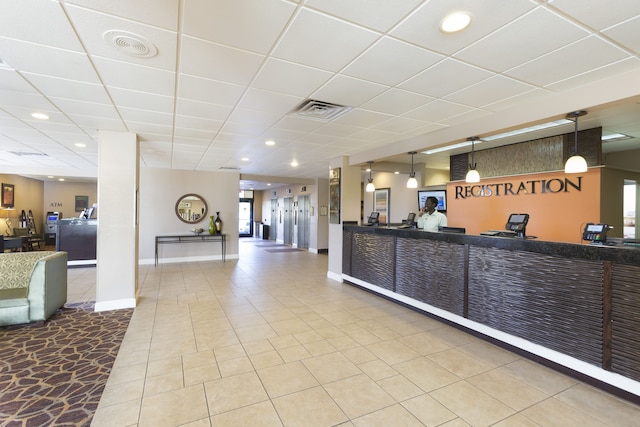 ローゼン イン、クローセスト トゥ ユニバーサル