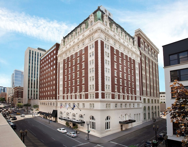 ザ ベンソン ポートランド キュリオ コレクション バイ ヒルトン