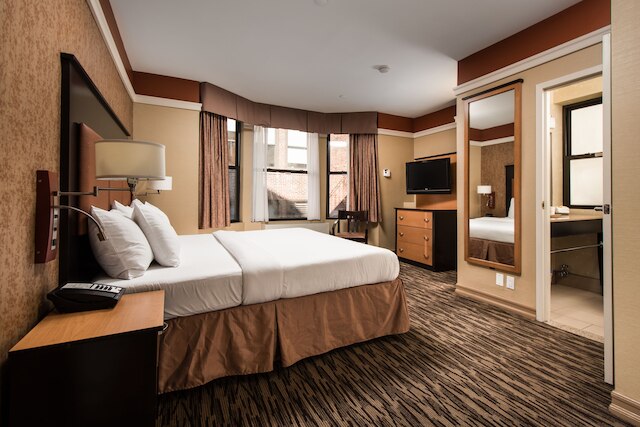 ザ ホテル @ フィフス アベニュー