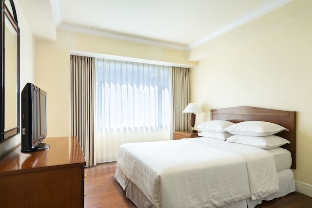 シェラトン スラバヤ ホテル アンド タワーズ