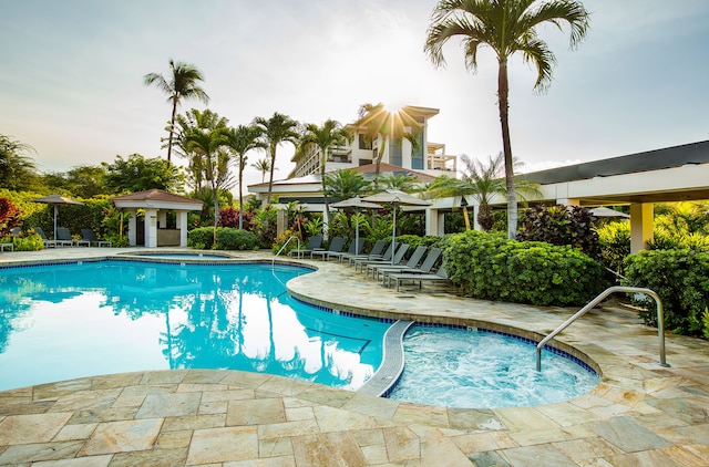 マウイ コート ホテル