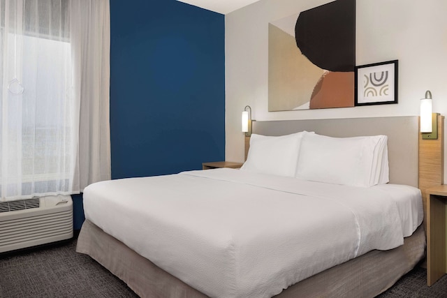 スパーク バイ ヒルトン エバンズビル イースト, IN