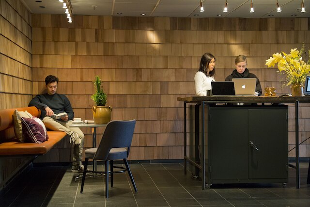 モーニントン ホテル ストックホルム ブロンマ