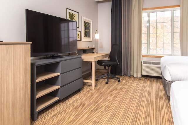 カントリー イン & スイーツ バイ ラディソン ラピッド シティ サンディエゴ