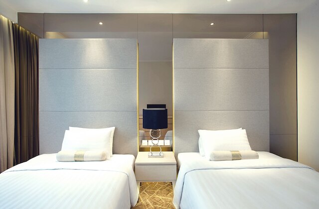 メナラ ペニンシュラ ホテル ジャカルタ