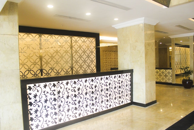 ホテル ニュー サフィール ジョグジャカルタ