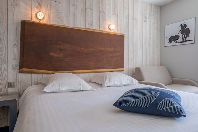 オテル コスモポリタン