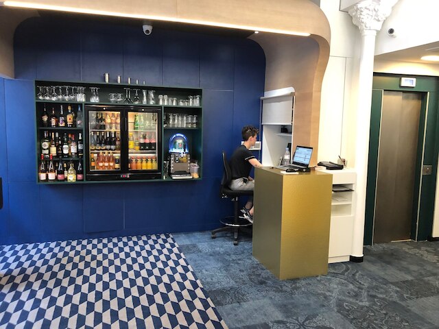 アイビス スタイル パリ カデット ラファイエット