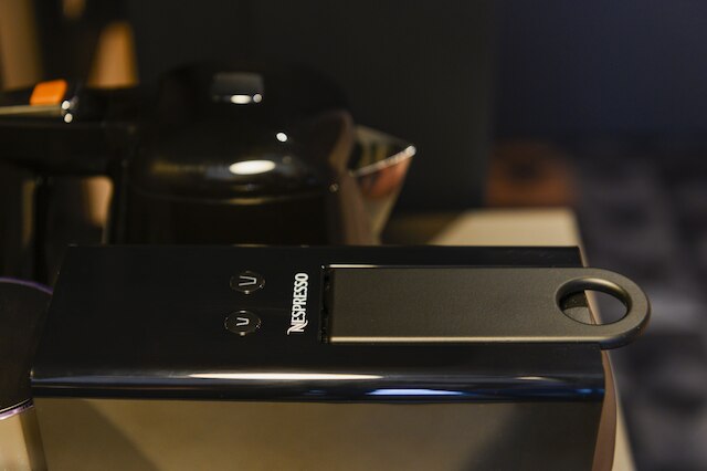 トライブ パリ バティニョル