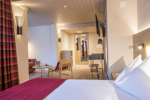 ホテル クロイツ & ポスト