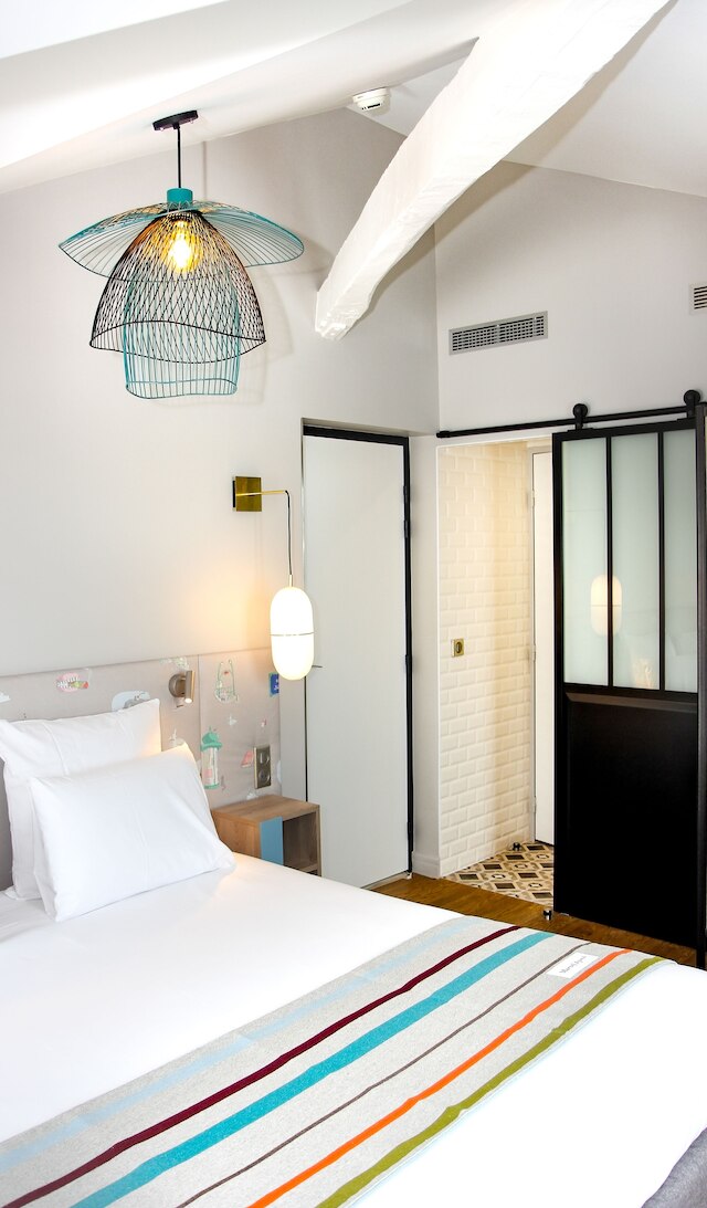 オテル リテレール マルセル アイメ BW プレミア コレクション