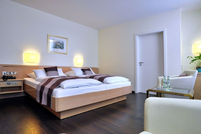 トリップ イン ホテル エスプラナーデ