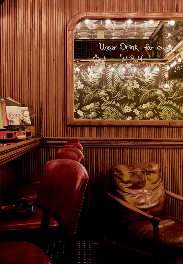 マックスブラウンホテルミッドタウン、シルクルコレクションの一部