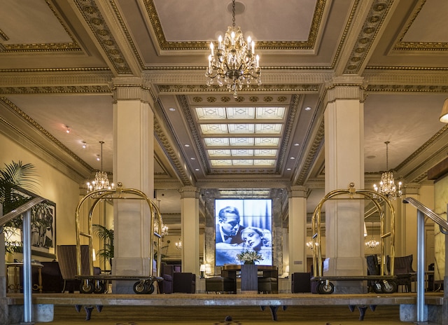 ホテル デラックス