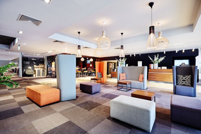 ノボテル クラクフ シティ ウェスト