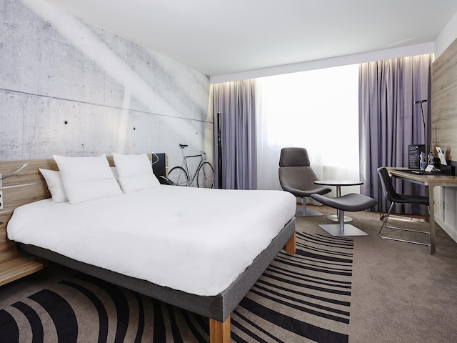 ノボテル クラクフ シティ ウェスト