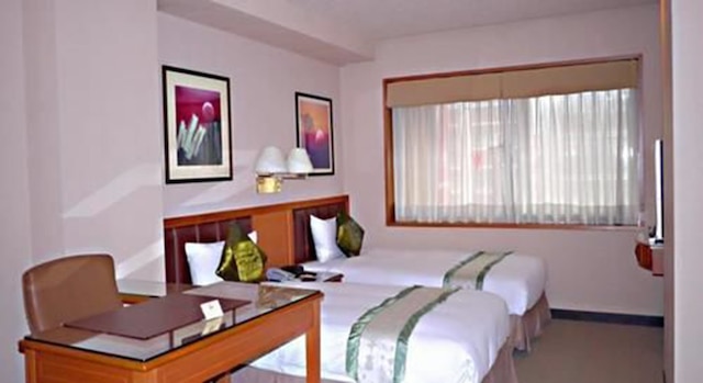 ファースト ホテル