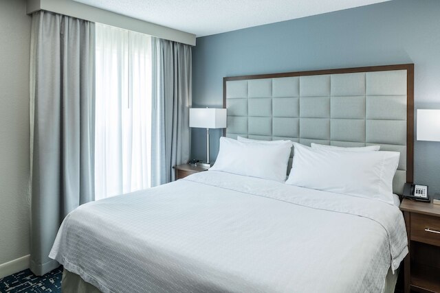 ホームウッド スイーツ バイ ヒルトン オースティ ノースウエスト ニア ザ ドメイン