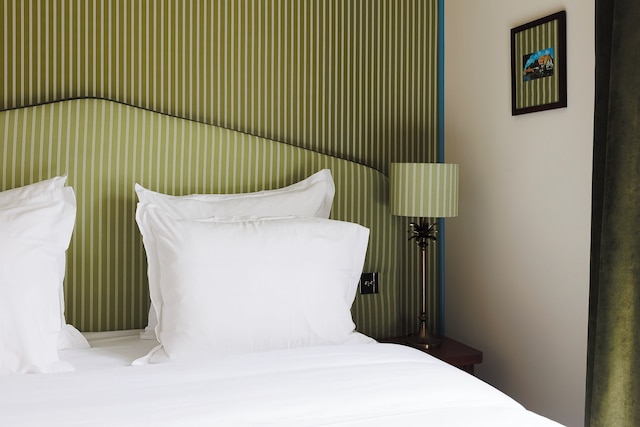 オテル フォリー – オルソ ホテルズ