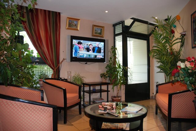 ホテル トランスコンティネンタル