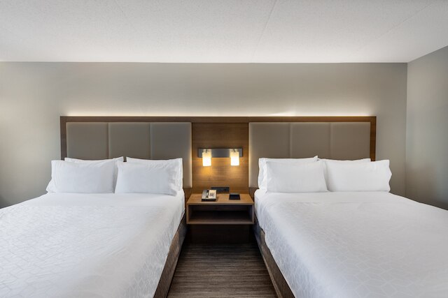 ホリデイ イン エクスプレス ステートカレッジ アット ウィリアムズバーグスクエア by IHG