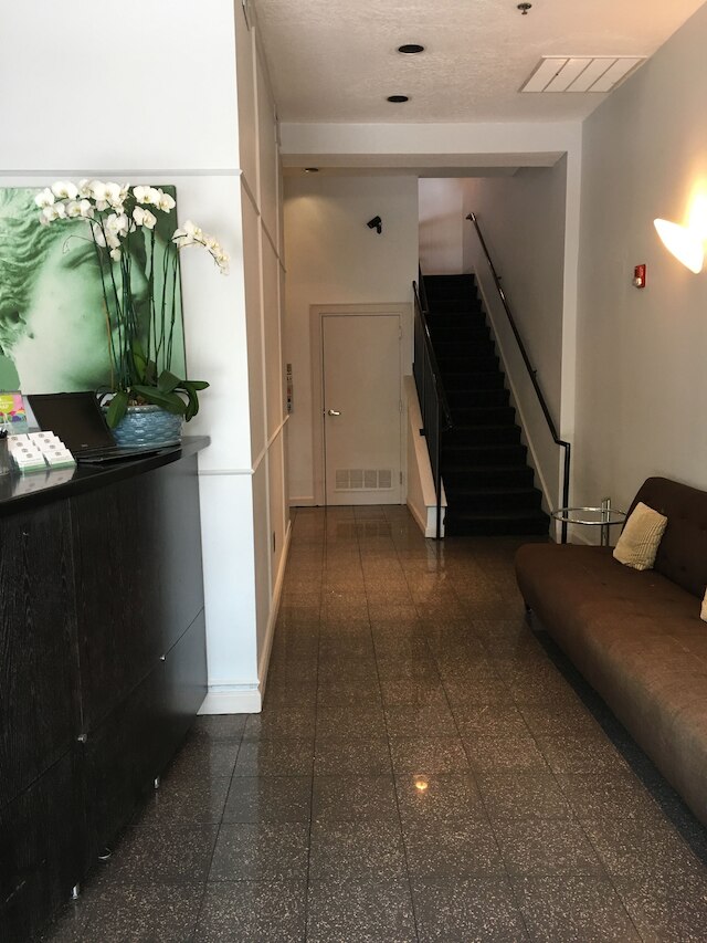 ザ イオ イン - ダウンタウン