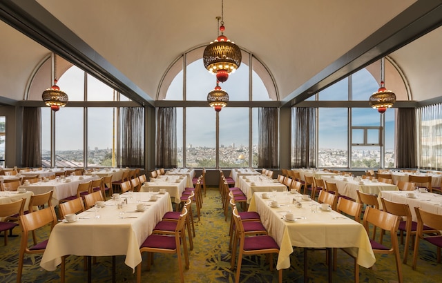 ホテル 7 アーチーズ エルサレム