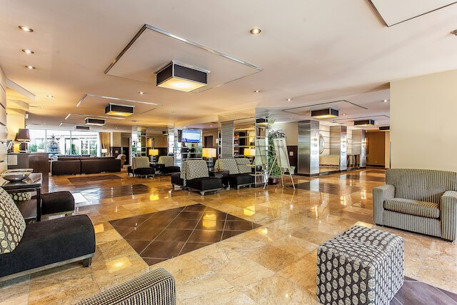 ル ヌーベル ホテル