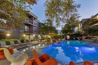 アイデン オースティン シティ ホテル