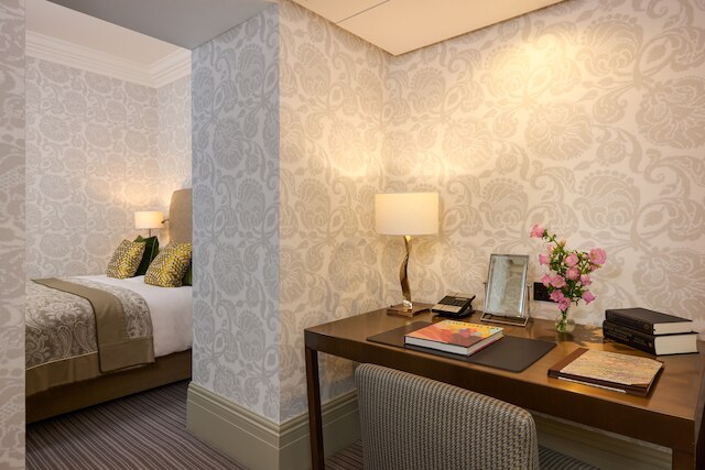 ブラウンズ ホテル アロッコ フォーテ ホテル