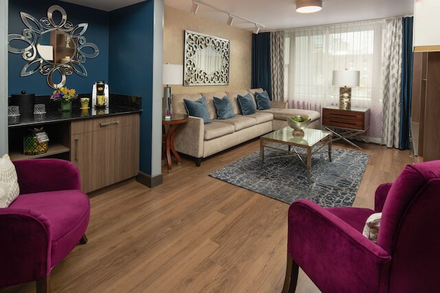 ステイパイナップル ホテル ローズ ダウンタウン ポートランド