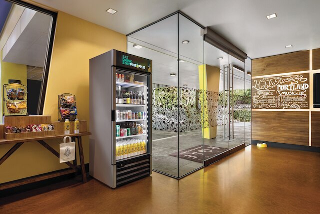 ステイパイナップル ホテル ローズ ダウンタウン ポートランド