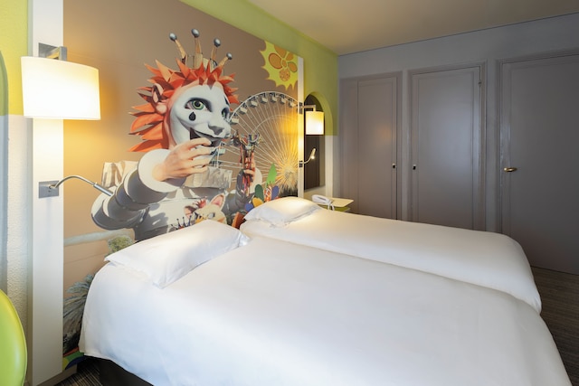 メルキュール ニース サントル グリマルディ