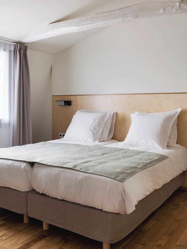 ニュー ホテル オペラ