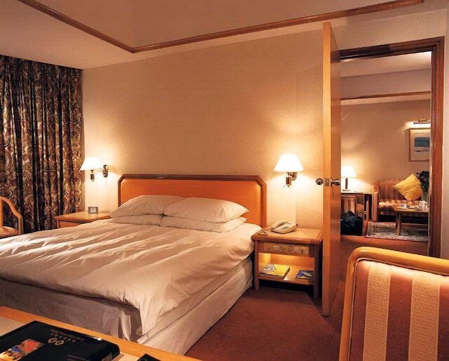 グロリア プラザ ホテル 瀋陽 (瀋陽凱莱大酒店)