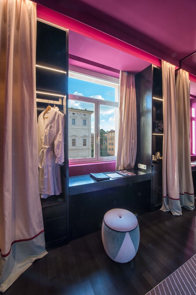 シーナ ベルニーニ ブリストル  オートグラフ コレクション