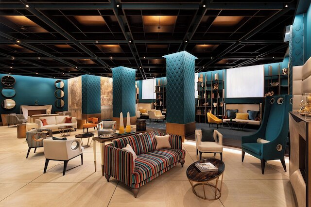 シーナ ベルニーニ ブリストル  オートグラフ コレクション