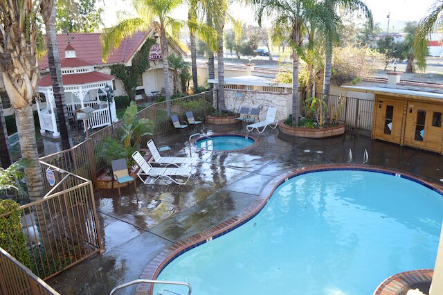 ダイナスティ スイーツ レッドランズ