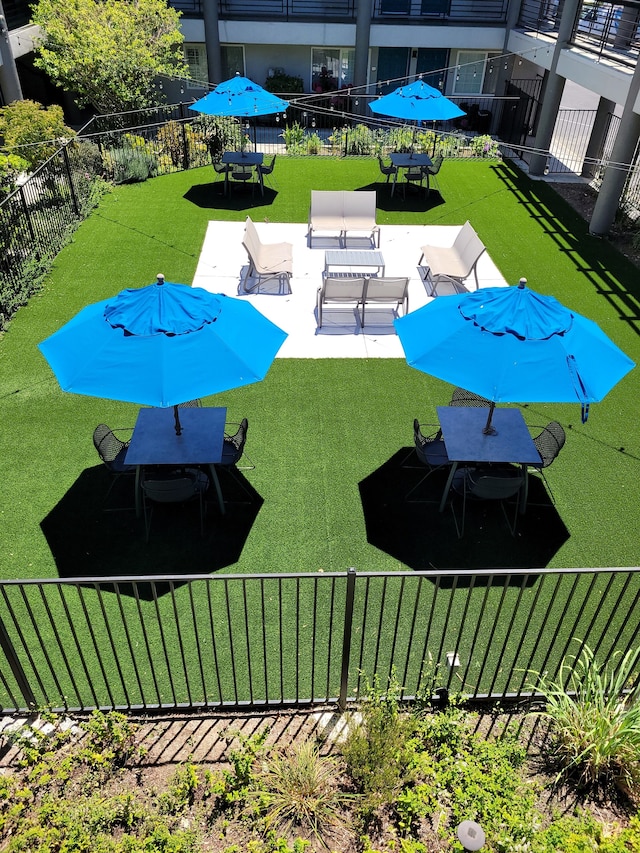 レッドウッド クリーク イン