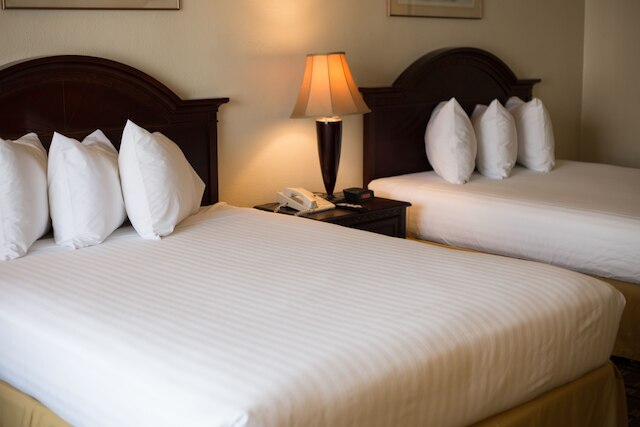 クイーンズ・イン・アナハイム