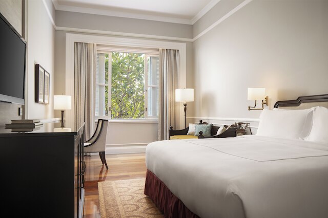 ラッフルズ グランド ホテル ダンコール