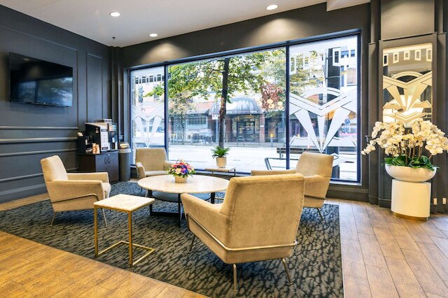 クオリティ  イン & スイーツ