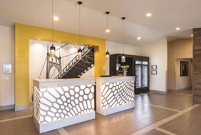 ラ キンタ イン & スイーツ バイ ウィンダム ポートランド ノースウエスト