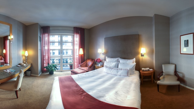 ホテル ジラフ バイ ライブラリー ホテル コレクション