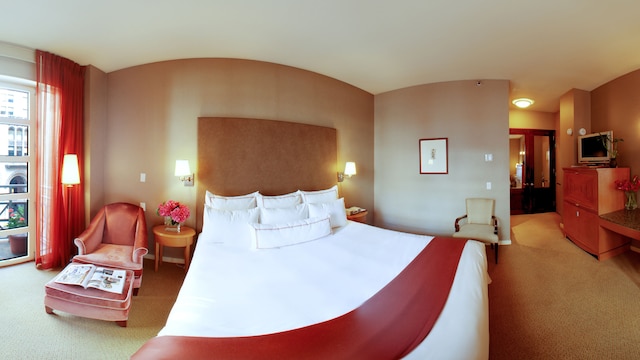 ホテル ジラフ バイ ライブラリー ホテル コレクション