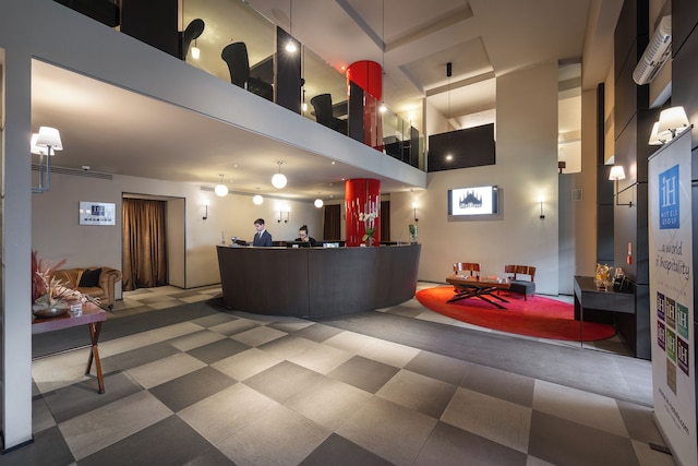 iH ホテルズ ミラノ アンバシアトリ