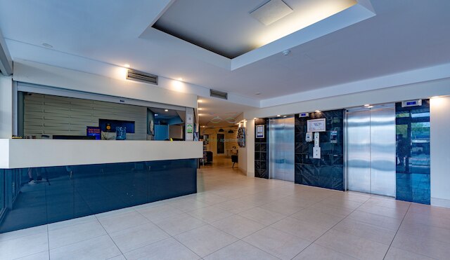 アビー オン ローマ ホテル & アパートメンツ