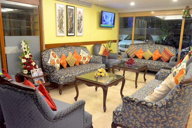 ザ エメラルド ホテル & エグゼクティブ アパートメンツ