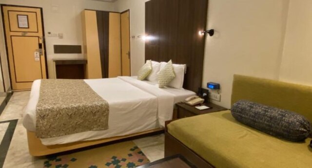 ザ エメラルド ホテル & エグゼクティブ アパートメンツ